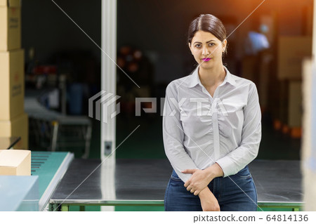 A foreign woman A foreign woman 64814136