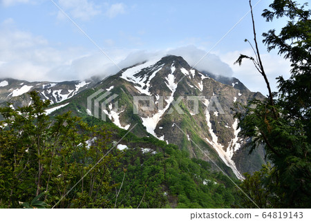 Mt. Tanigawa 64819143