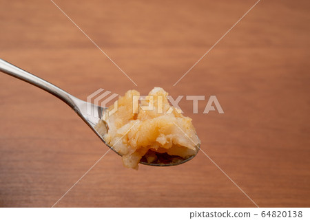 Diet image of lumps of fat from boiled pork 64820138