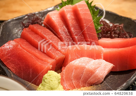 金槍魚生魚片 金槍魚生魚片 64820638