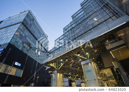 Ikebukuro Metropolitan Plaza 64821020