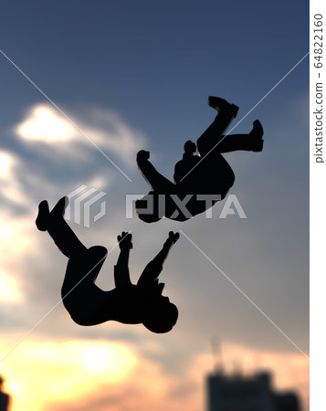 CG three-dimensional illustration Silhouette images of men and women falling from the sky 64822160