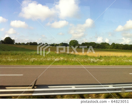Overseas Road 2 Overseas Road 2 64823051