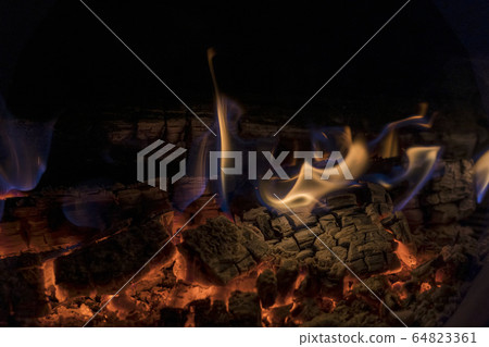 Bonfire flames healed 64823361