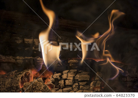 Bonfire flames healed 64823370