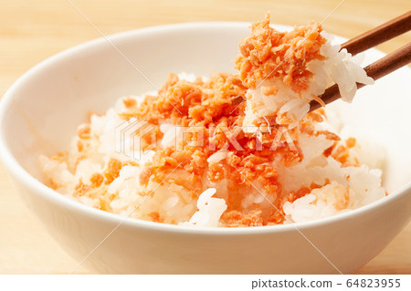 Salmon flakes and rice 64823955