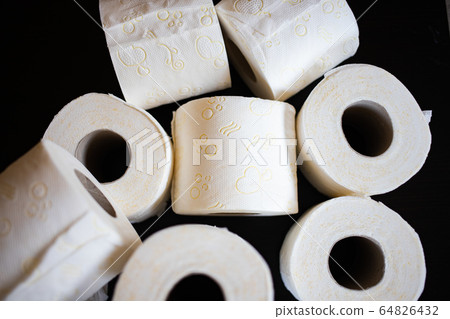 COVID-19 panick buying toilet paper COVID-19 panick buying toilet paper 64826432
