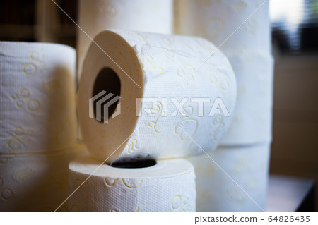COVID-19 panick buying toilet paper COVID-19 panick buying toilet paper 64826435