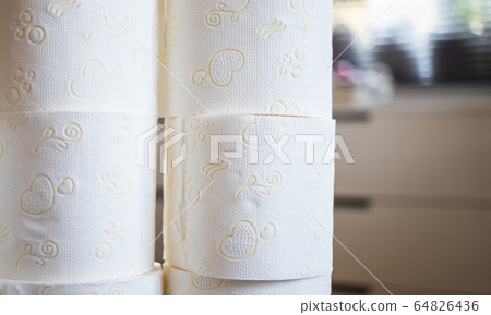 COVID-19 panick buying toilet paper COVID-19 panick buying toilet paper 64826436