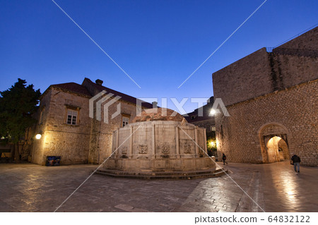 Large Onofrio Fountain, Dubrovnik, Croatia Large Onofrio Fountain, Dubrovnik, Croatia 64832122