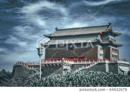 Beautiful Zhengyangmen Gate (Qianmen Gate ). This Beautiful Zhengyangmen Gate (Qianmen Gate ). This 64832679