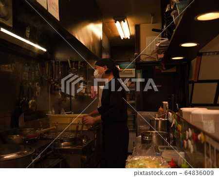 Shopkeeper making ramen 2 Shopkeeper making ramen 2 64836009