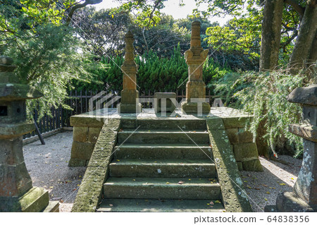 Ari Miura's grave Ari Miura's grave 64838356