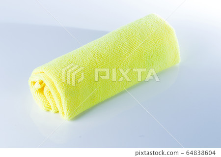 Yellow cloths microfiber 64838604