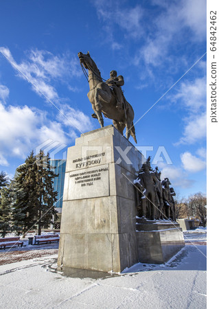 Monument to Mikhail Kutuzov. Moscow, Russia Monument to Mikhail Kutuzov. Moscow, Russia 64842462