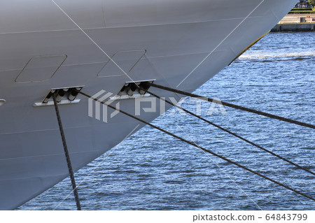 Large passenger ship moored at Yokohama Port 64843799