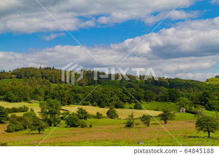 Beautiful nature landscape around Lake Windermere Beautiful nature landscape around Lake Windermere 64845188
