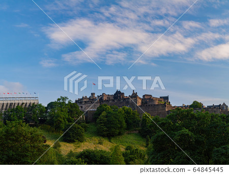 Afternoon sunny view of the Ediburgh Castle Afternoon sunny view of the Ediburgh Castle 64845445