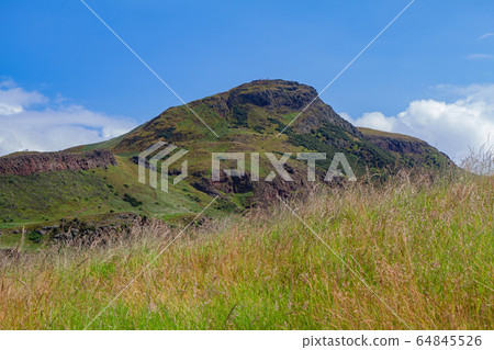 Beautiful natural landscape of Holyrood Park Beautiful natural landscape of Holyrood Park 64845526