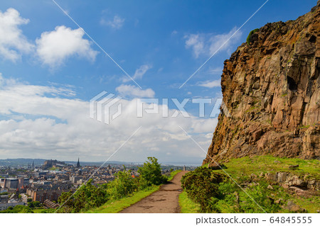 Beautiful natural landscape of Holyrood Park Beautiful natural landscape of Holyrood Park 64845555