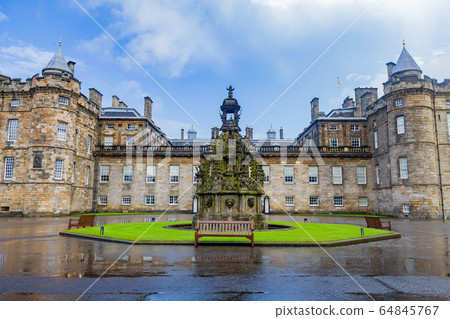Exterior view of The Palace of Holyroodhouse Exterior view of The Palace of Holyroodhouse 64845767