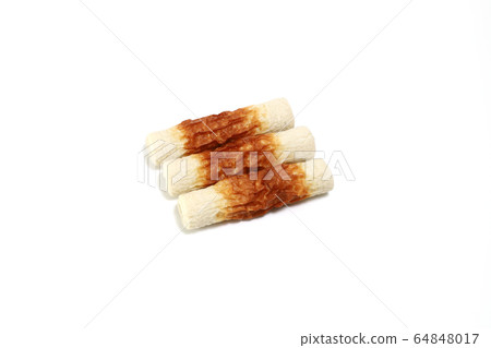 Bamboo rings on white background 64848017