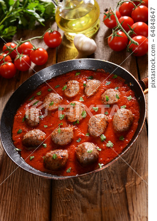 Meat balls in tomato sauce Meat balls in tomato sauce 64848647