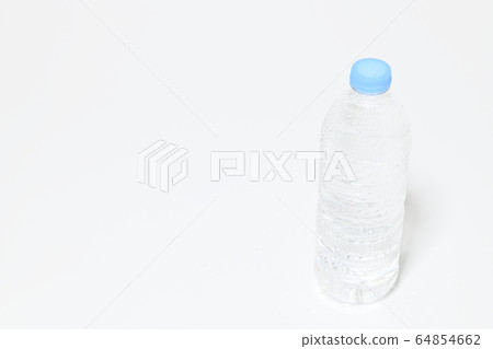 PET瓶裝水 64854662