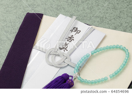 在精神面前 64854696