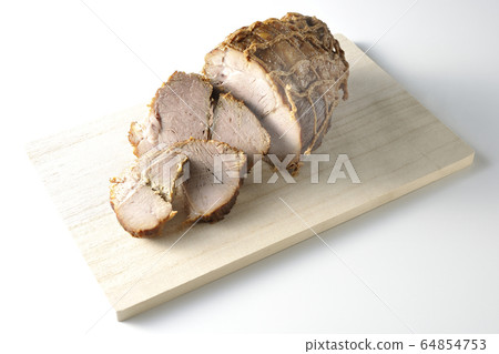 新鮮製作的叉子 64854753