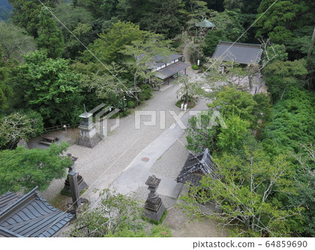 Kasamori Temple Kannon(Kasamori Kannon)(東側樓梯入口,朝向Nitenmon)走廊的景色 Kasamori Temple Kannon(Kasamori Kannon)(東側樓梯入口,朝向Nitenmon)走廊的景色 64859690