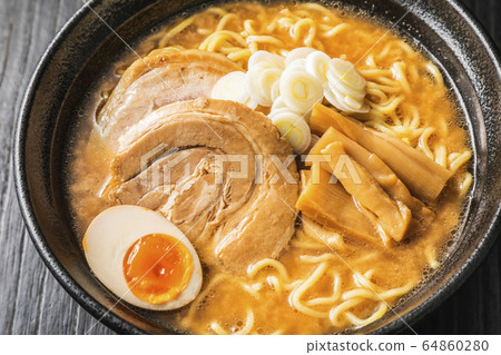 Miso Ramen  64860280
