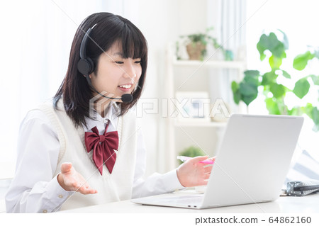 Schoolgirl online class 64862160
