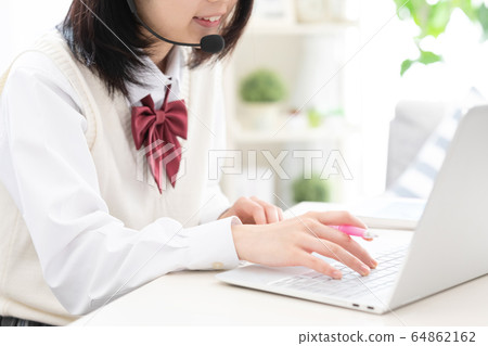 Schoolgirl online class 64862162