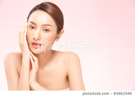 Beauty asian women portrait face with natural skin and skin care healthy hair and skin close up face beauty portrait.Beauty Concept. Beauty asian women portrait face with natural skin and skin care healthy hair and skin close up face beauty portrait.Beauty Concept. 64862946