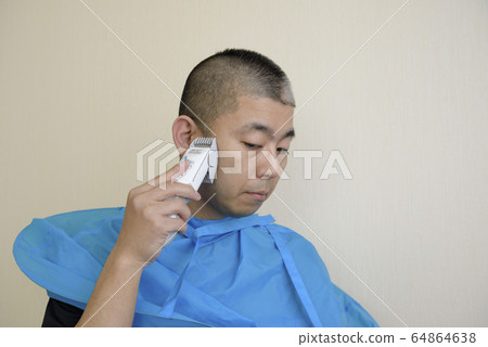 Self-cut Self-cut 64864638