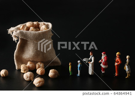 Food crisis, money and humans 64864941