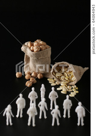 Food crisis, money and humans 64864943