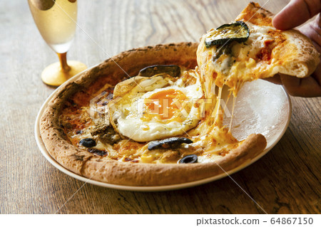 bismarck pizza, bismarck, pizza 64867150