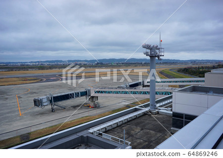 空無一人的機場 64869246