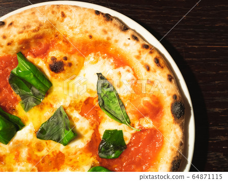 Pizza image Pizza image 64871115