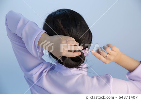 發 64871407