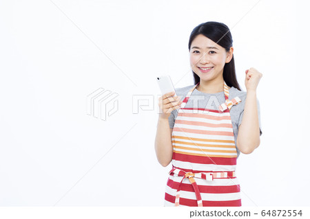 30s Housewife 30s Housewife 64872554