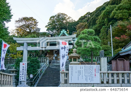 Nishiki Shrine 64875654