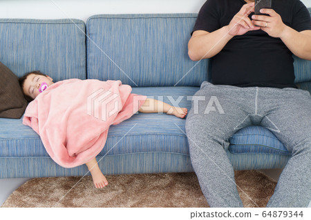 親子午睡 親子午睡 64879344
