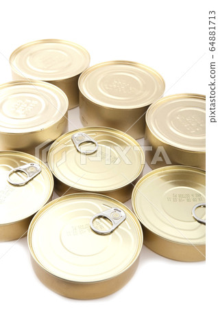 Tin with canned food close up Tin with canned food close up 64881713