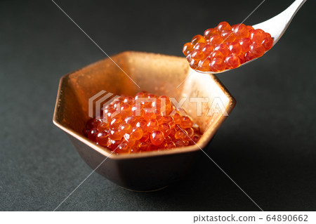 How much soaked soy sauce 64890662