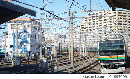 Tokaido Line E231 Series Rapid Acty Tokaido Line E231 Series Rapid Acty 64895609