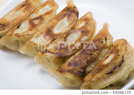 餃子 64896170