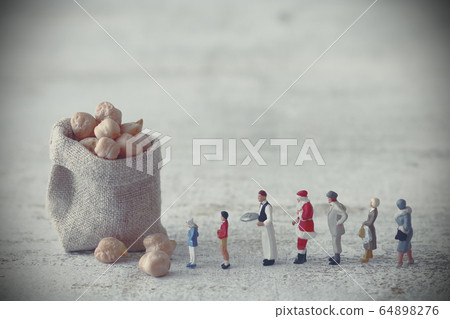 Food crisis, money and humans Food crisis, money and humans 64898276